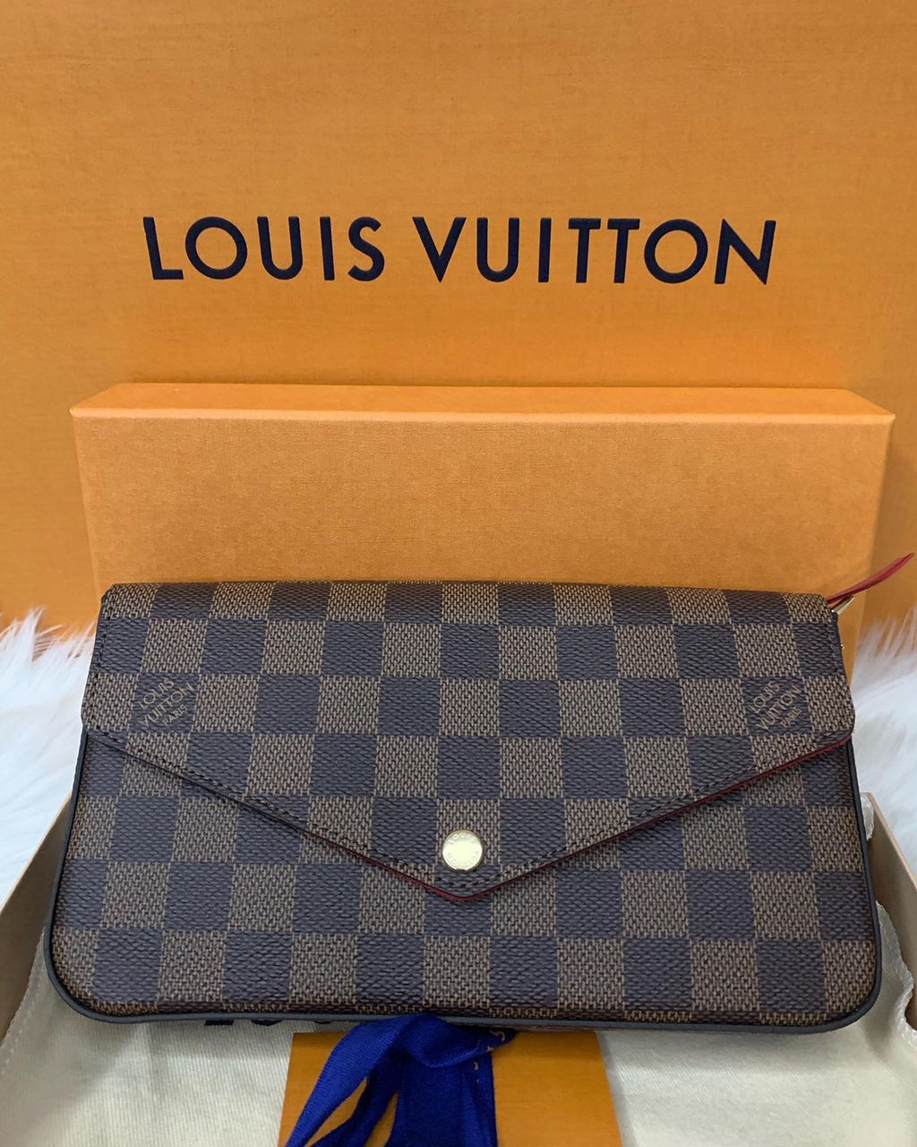 Louis Vuitton Felicie Pochette (Damier Ebene) - May's Collections